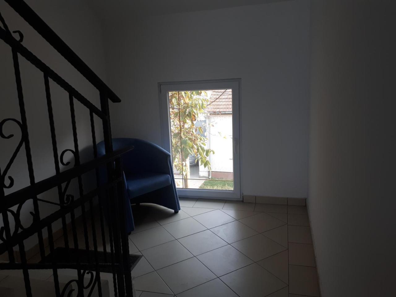 Nadja Apartment Novi Sad Bagian luar foto