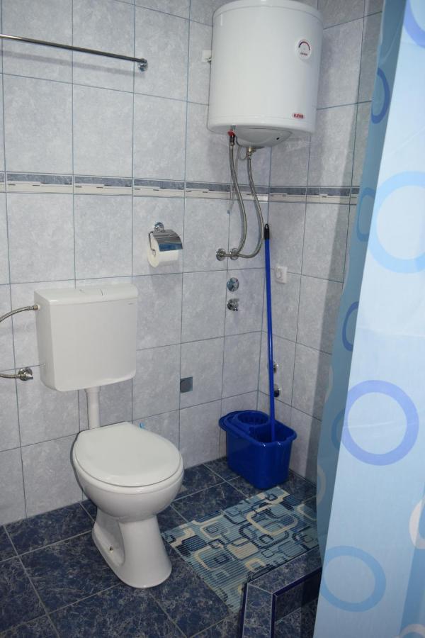 Nadja Apartment Novi Sad Bagian luar foto