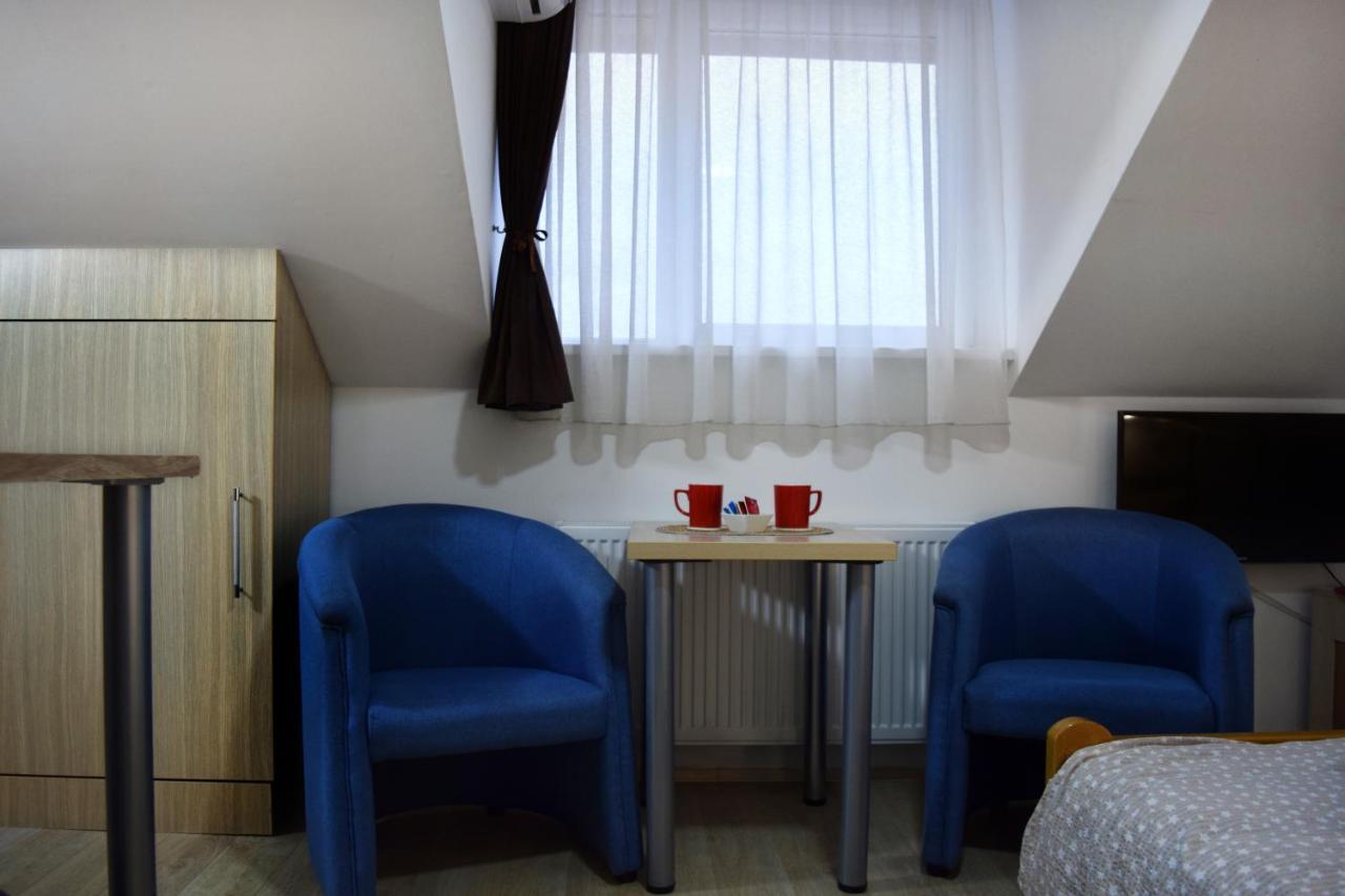 Nadja Apartment Novi Sad Bagian luar foto